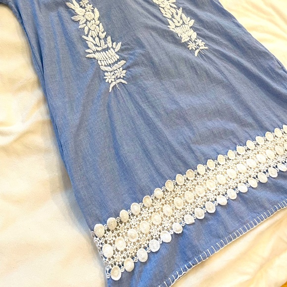 *NWOT* Rose & Rose Foras Embroidered Dress Blue/White - Size M - Picture 10 of 16